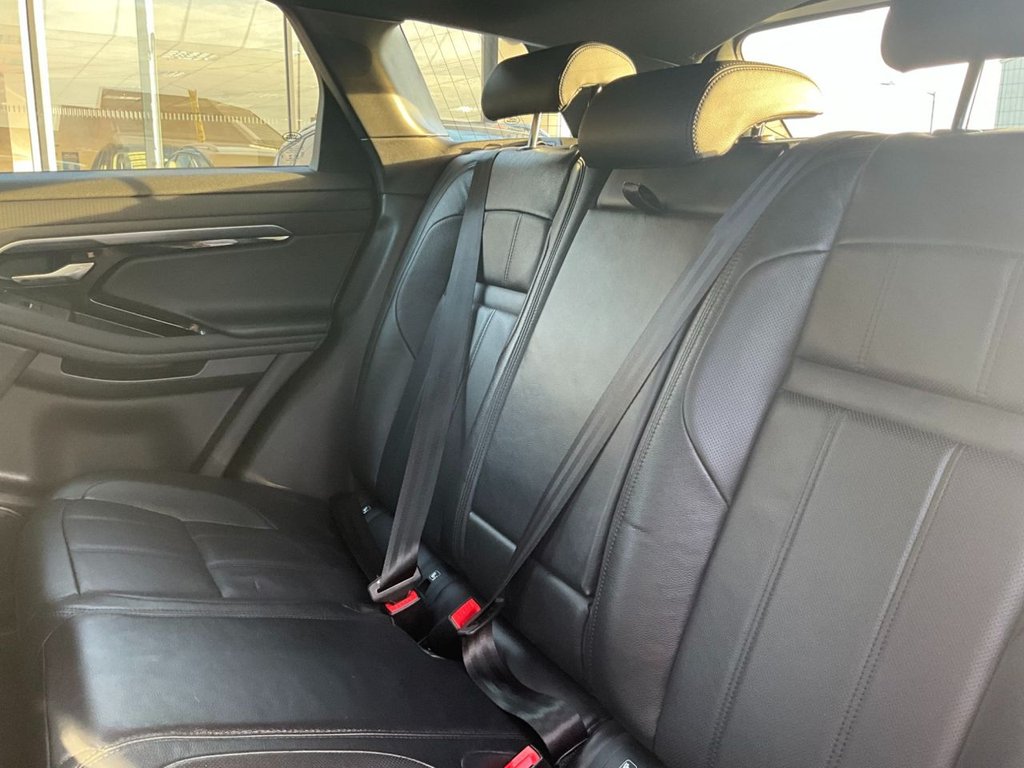 USED 2021 71 LAND ROVER RANGE ROVER EVOQUE 1.5 P300e 12.2kWh R-Dynamic S SUV 5dr Petrol Plug-in Hybrid Auto 4WD Euro 6 (s/s) (309 ps) 1 OWNER