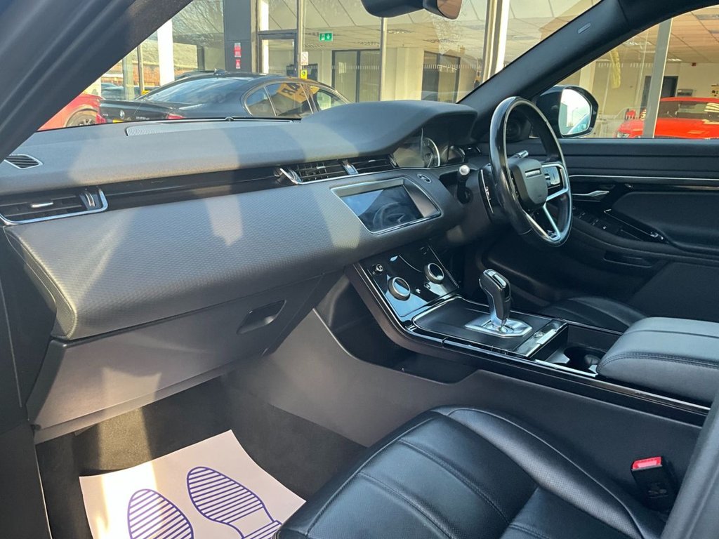 USED 2021 71 LAND ROVER RANGE ROVER EVOQUE 1.5 P300e 12.2kWh R-Dynamic S SUV 5dr Petrol Plug-in Hybrid Auto 4WD Euro 6 (s/s) (309 ps) 1 OWNER