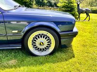 USED 1990 H BMW 3 SERIES 2.0 320i Saloon 4dr Petrol Manual Euro 4 (150 ps) CALL BEFORE YOU VISIT