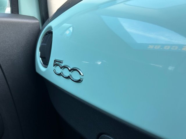 2016 Fiat 500 1L Lounge 3dr - Photo 7