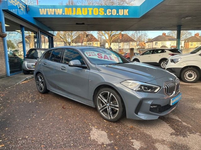 2021 BMW 1 Series 1.5L M Sport 5dr - Photo 3