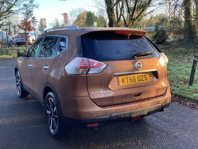 2017 NISSAN X-TRAIL - Photo 8