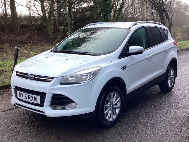 2015 FORD KUGA - Photo 2