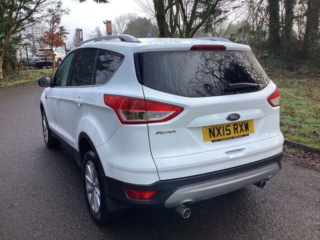 2015 FORD KUGA - Photo 8