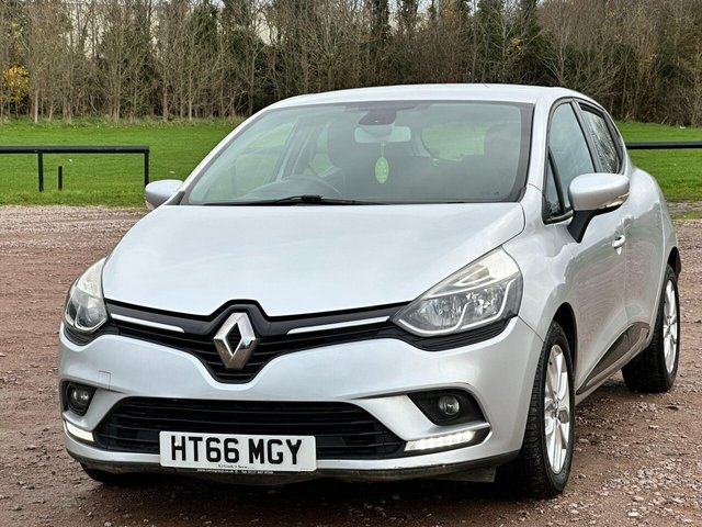2017 RENAULT CLIO - Photo 8