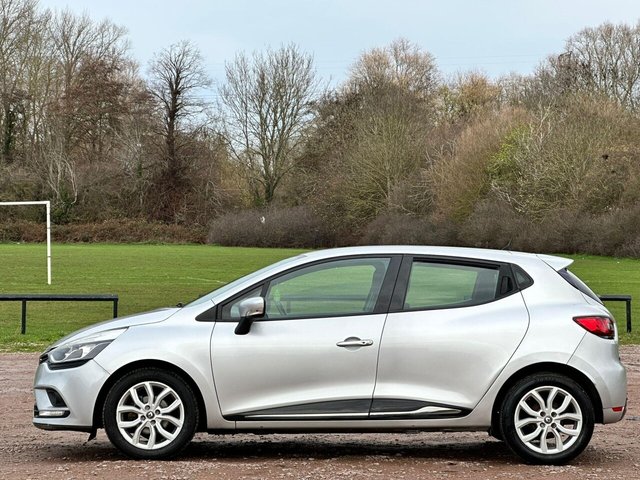 2017 RENAULT CLIO - Photo 9