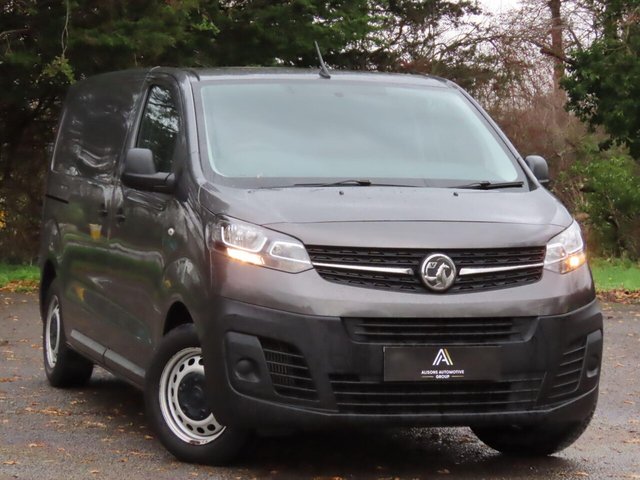 2021 VAUXHALL VIVARO - Photo 3