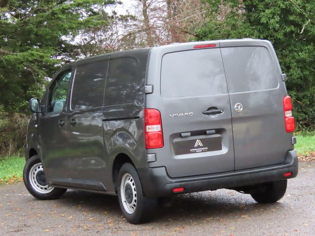 2021 VAUXHALL VIVARO - Photo 6