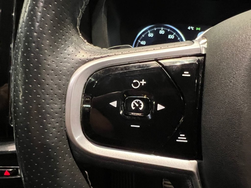 USED 2018 18 VOLVO XC60 2.0 D4 R-Design SUV 5dr Diesel Auto AWD Euro 6 (s/s) (190 ps) 
