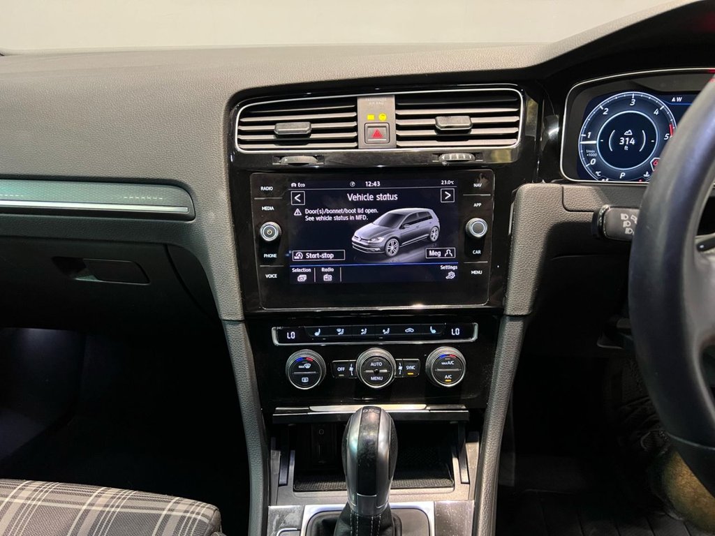 USED 2018 18 VOLKSWAGEN GOLF 2.0 TDI GTD Hatchback 5dr Diesel DSG Euro 6 (s/s) (184 ps) 