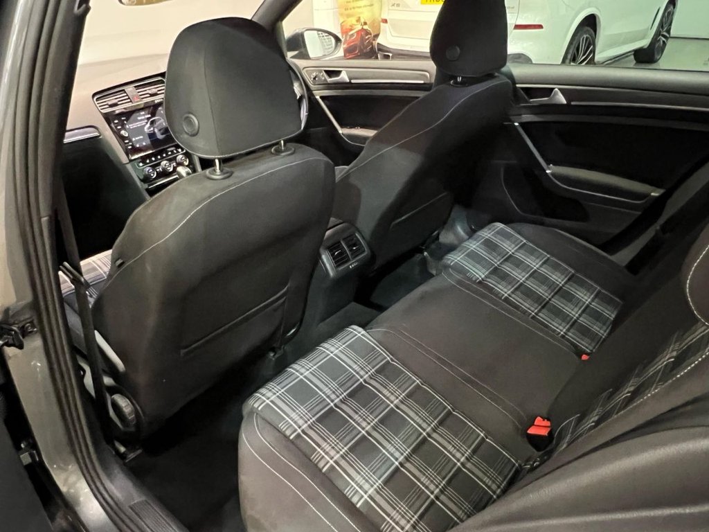 USED 2018 18 VOLKSWAGEN GOLF 2.0 TDI GTD Hatchback 5dr Diesel DSG Euro 6 (s/s) (184 ps) 
