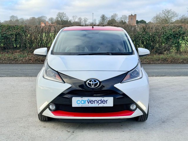 2017 Toyota Aygo 1L X-Press 5dr - Photo 10