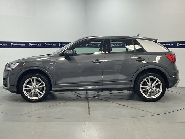 2018 AUDI Q2 - Photo 2