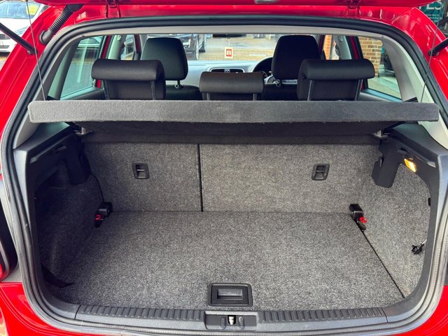 2012 VOLKSWAGEN POLO 2012 1.4 Match Hatchback 5dr Petrol Manual Euro 5 (85 ps) - Photo 9