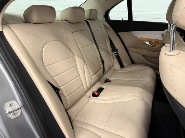 2014 MERCEDES-BENZ C-CLASS 2014 2.1 C250 BlueTEC Sport Saloon 4dr Diesel G-Tronic+ Euro 6 (s/s) (204 ps) - Photo 7