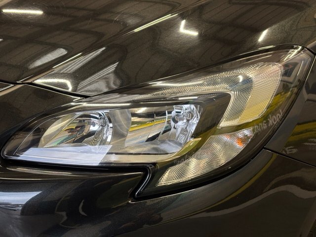 2015 Vauxhall Corsa 1L Excite 3dr - Photo 11