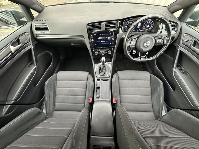 2020 VOLKSWAGEN GOLF - Photo 9