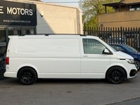 USED 2024 24 VOLKSWAGEN TRANSPORTER T6.1 2.0 TDI 150PS 6 SPEED MANUAL T32 STARTLINE BUSINESS PACK LWB PANEL VAN SPORT X PACKAGE 150PS LWB WITH SPORT X PACK * LOW MILEAGE * GREAT SPEC
