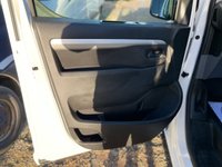 USED 2021 71 VAUXHALL VIVARO 2.0 Turbo D 3100 Sportive Crew Van Double Cab 5dr Diesel Auto L2 H1 Euro 6 (s/s) (120 ps) 6 seats-p sensors-air con- auto