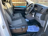 USED 2021 71 VAUXHALL VIVARO 2.0 Turbo D 3100 Sportive Crew Van Double Cab 5dr Diesel Auto L2 H1 Euro 6 (s/s) (120 ps) 6 seats-p sensors-air con- auto