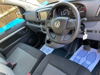 USED 2021 71 VAUXHALL VIVARO 2.0 Turbo D 3100 Sportive Crew Van Double Cab 5dr Diesel Auto L2 H1 Euro 6 (s/s) (120 ps) 6 seats-p sensors-air con- auto