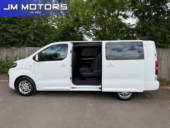 2021 VAUXHALL VIVARO