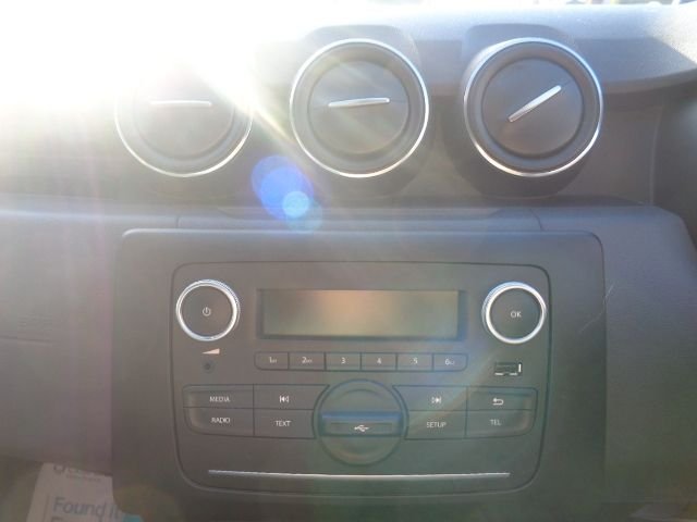 2019 DACIA DUSTER 1.6 SCe Essential SUV 5dr Petrol Manual Euro 6 (s/s) (115 ps) - Photo 10