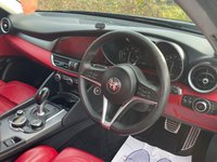 USED 2018 67 ALFA ROMEO GIULIA 2.2 TD Speciale Saloon 4dr Diesel Auto Euro 6 (s/s) (180 ps) BEST COLOUR COMBINATION RED/BLACK