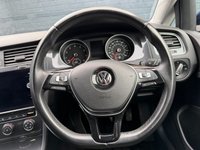 USED 2018 18 VOLKSWAGEN GOLF 1.5 TSI EVO SE Nav Hatchback 5dr Petrol Manual Euro 6 (s/s) (130 ps) Apple Carplay & Android Auto, Satellite Navigation, Adaptive Cruise Control, Heated Seats, Front & Rear Parking Sensors, Power Folding Heated Wingmirrors
