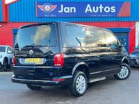 USED 2017 67 VOLKSWAGEN CARAVELLE 2.0 TDI BlueMotion Tech SE DSG Euro 6 (s/s) 5dr Wheels Chair Access for Driver