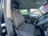 USED 2017 67 VOLKSWAGEN CARAVELLE 2.0 TDI BlueMotion Tech SE DSG Euro 6 (s/s) 5dr Wheels Chair Access for Driver