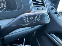 USED 2017 67 VOLKSWAGEN CARAVELLE 2.0 TDI BlueMotion Tech SE DSG Euro 6 (s/s) 5dr Wheels Chair Access for Driver