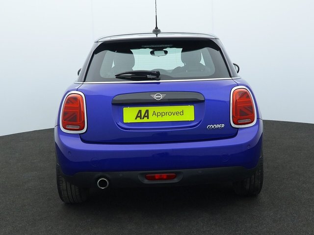 2018 MINI Hatch 1.5L Cooper 5dr - Photo 9