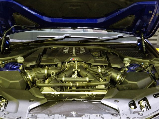 2022 BMW M5 - Photo 6