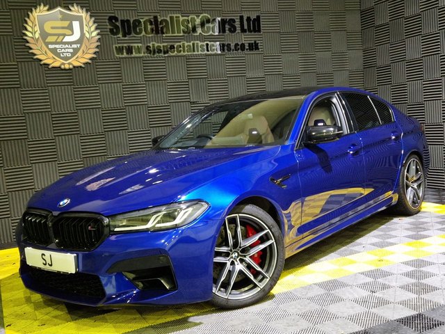 2022 BMW M5 - Photo 3