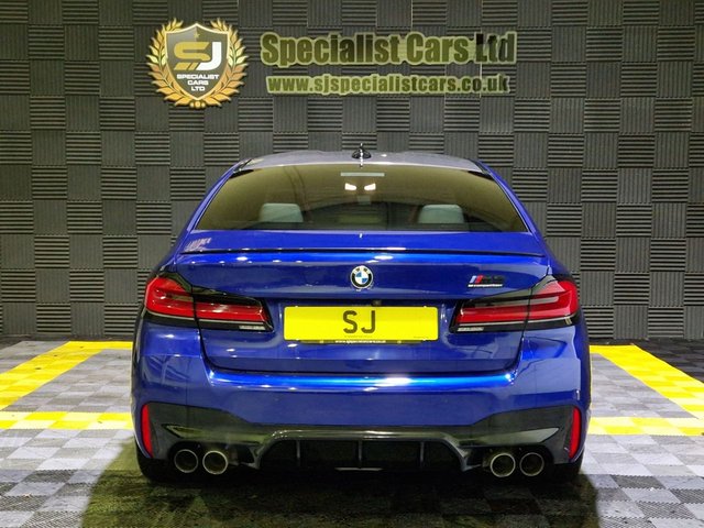2022 BMW M5 - Photo 4