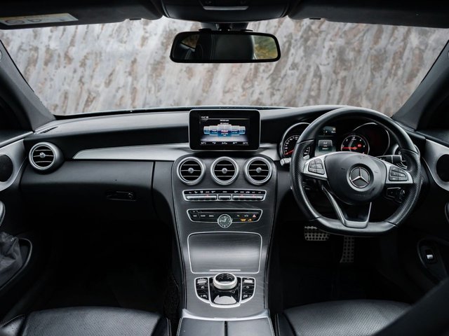 2018 Mercedes-Benz C-Class 2.1L Amg Line 2dr - Photo 12