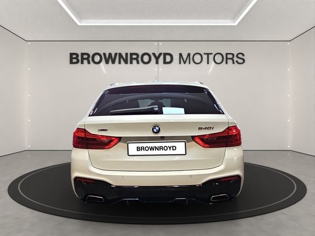 2018 BMW 5 Series 3L M Sport 5dr - Photo 7