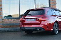 USED 2020 70 MERCEDES-BENZ C-CLASS 2.0 C300e 13.5kWh AMG Line Night Edition (Premium Plus) Estate 5dr Petrol Plug-in Hybrid G-Tronic+ Euro 6 (s/s) (320 ps) PAN ROOF / 360 CAMERAS / FSH