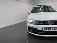 USED 2019 19 VOLKSWAGEN TIGUAN 1.5 TSI EVO R-Line SUV 5dr Petrol DSG Euro 6 (s/s) (150 ps) 2 keys, reverse cam, pan roof, NAV