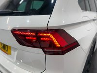 USED 2019 19 VOLKSWAGEN TIGUAN 1.5 TSI EVO R-Line SUV 5dr Petrol DSG Euro 6 (s/s) (150 ps) 2 keys, reverse cam, pan roof, NAV
