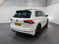 USED 2019 19 VOLKSWAGEN TIGUAN 1.5 TSI EVO R-Line SUV 5dr Petrol DSG Euro 6 (s/s) (150 ps) 2 keys, reverse cam, pan roof, NAV