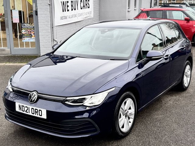 2021 VOLKSWAGEN GOLF 1.0 TSI Life Hatchback 5dr Petrol Manual Euro 6 (s/s) (110 ps) - Photo 3