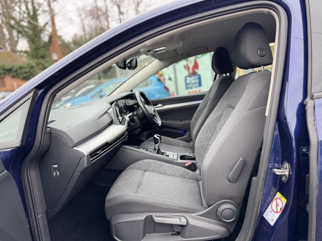 2021 VOLKSWAGEN GOLF 1.0 TSI Life Hatchback 5dr Petrol Manual Euro 6 (s/s) (110 ps) - Photo 12