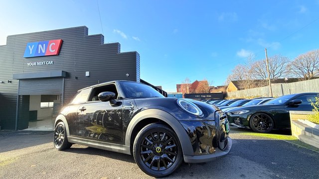 View our MINI Electric Hatch