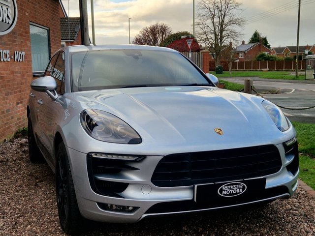 View our PORSCHE MACAN