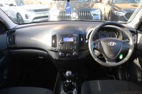 USED 2012 12 HYUNDAI I30 1.6 CRDi Comfort Estate 5dr Diesel Manual Euro 5 (115 ps) 