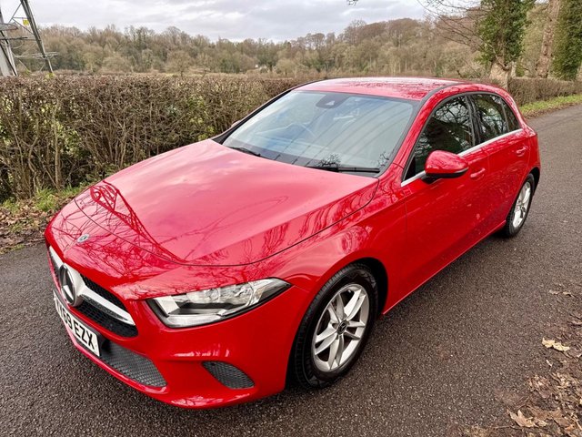 2019 Mercedes-Benz A-CLASS - Photo 2
