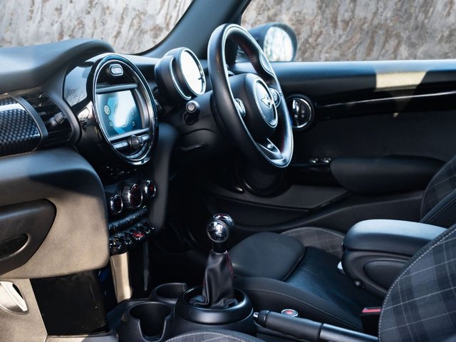 2018 MINI Hatch 2L Cooper S Sport 5dr - Photo 11