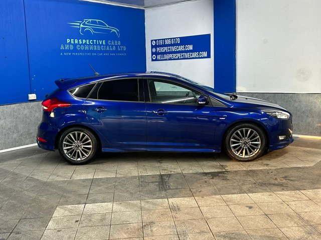 2018 FORD FOCUS - Photo 2